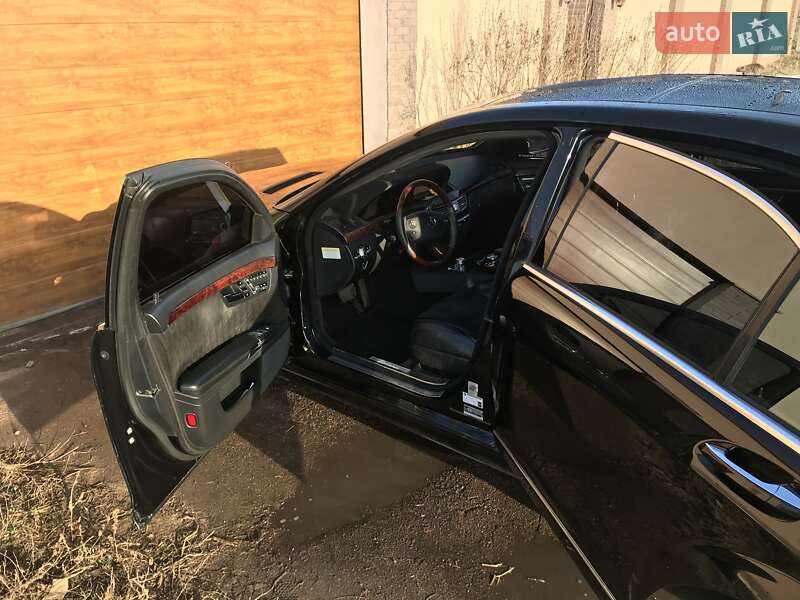 Седан Mercedes-Benz S-Class 2007 в Одессе