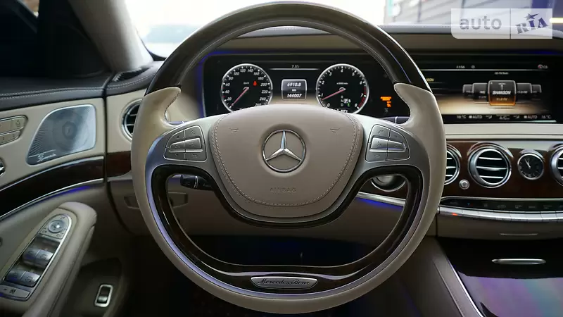 Седан Mercedes-Benz S-Class 2014 в 