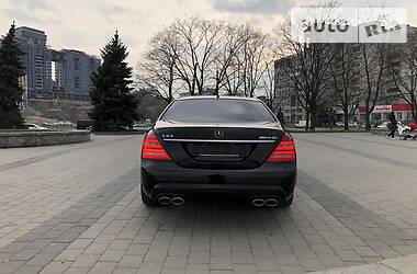 Седан Mercedes-Benz S-Class 2008 в Днепре