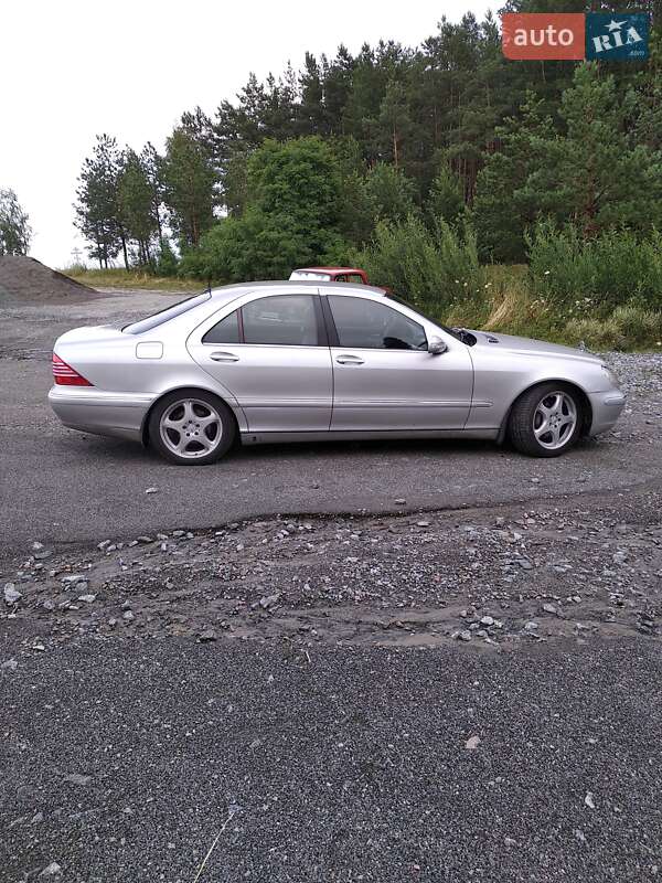 Седан Mercedes-Benz S-Class 2002 в Коростені