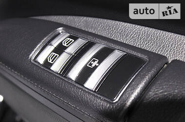 Седан Mercedes-Benz S-Class 2008 в 