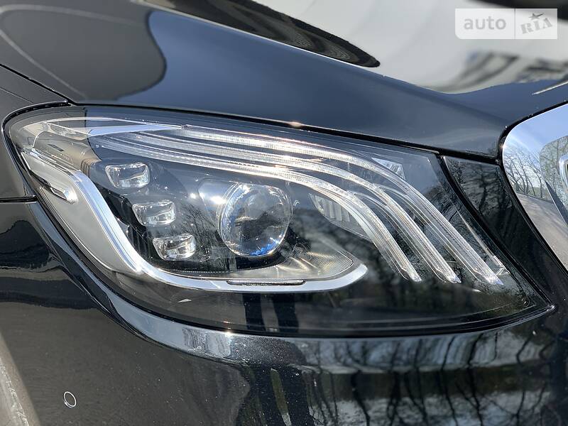 Седан Mercedes-Benz S-Class 2019 в Києві