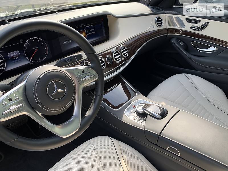 Седан Mercedes-Benz S-Class 2019 в Києві
