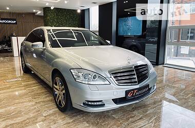 Седан Mercedes-Benz S-Class 2012 в Киеве