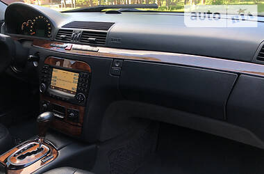 Седан Mercedes-Benz S-Class 2005 в 