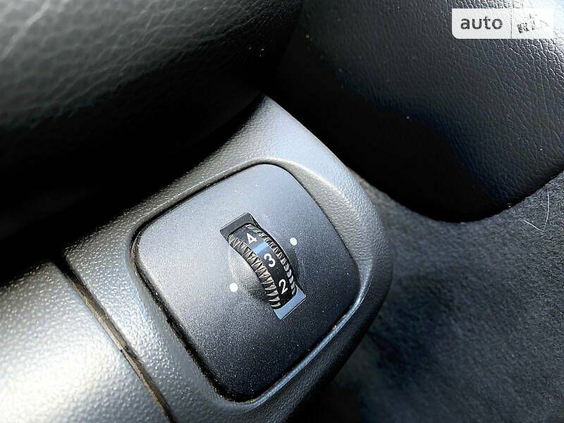 Седан Mercedes-Benz S-Class 2004 в Тернополі фото 25 Седан Mercedes-Benz S-Class 2004 в Тернополі