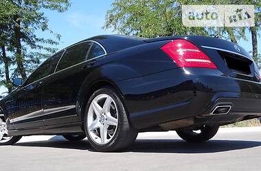 Седан Mercedes-Benz S-Class 2012 в 