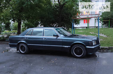 Седан Mercedes-Benz S-Class 1985 в Луцке