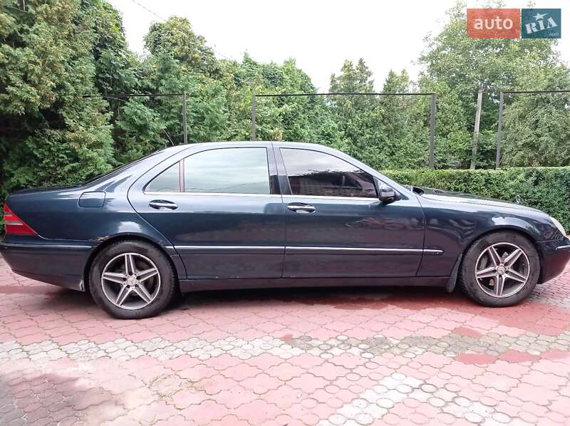 Седан Mercedes-Benz S-Class 2002 в Звягеле
