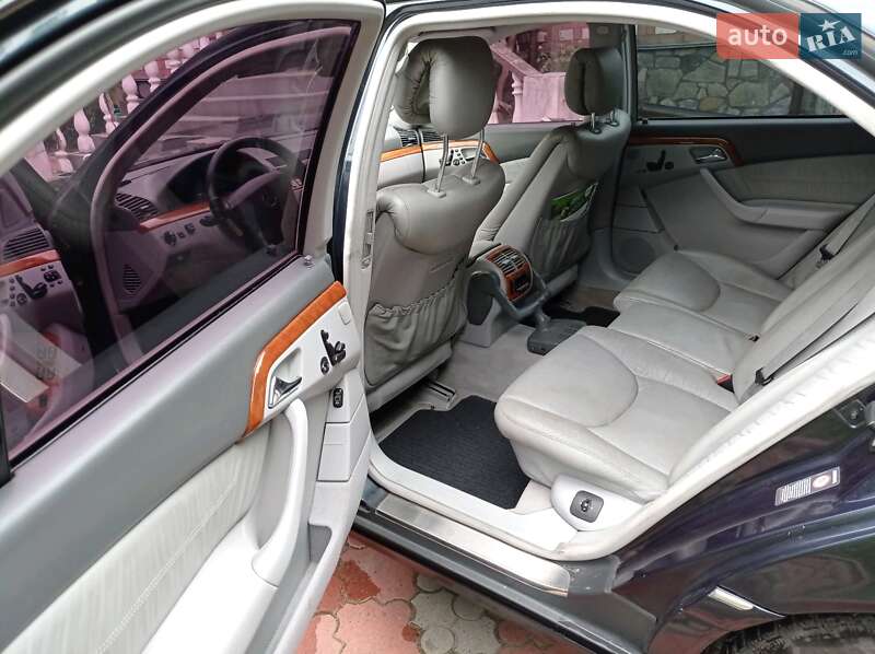 Седан Mercedes-Benz S-Class 2002 в Звягеле