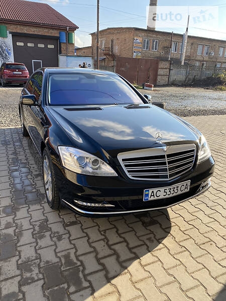 Седан Mercedes-Benz S-Class 2008 в Горохове