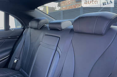 Седан Mercedes-Benz S-Class 2017 в 