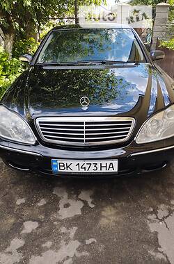 Седан Mercedes-Benz S-Class 2001 в Рівному