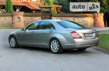 Седан Mercedes-Benz S-Class 2007 в 
