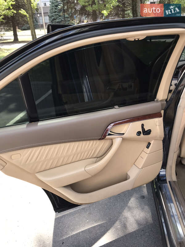 Седан Mercedes-Benz S-Class 2003 в Кривому Розі