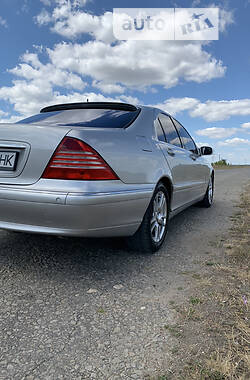 Седан Mercedes-Benz S-Class 2000 в Могилев-Подольске