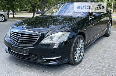 Седан Mercedes-Benz S-Class 2011 в Одесі