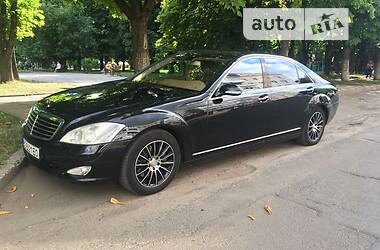 Седан Mercedes-Benz S-Class 2005 в Червонограде