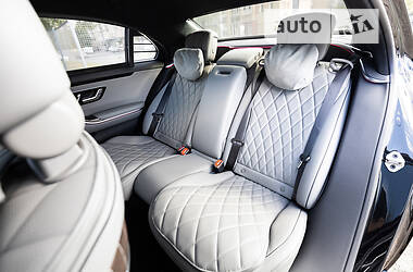 Седан Mercedes-Benz S-Class 2021 в 