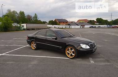 Седан Mercedes-Benz S-Class 1999 в Ужгороді