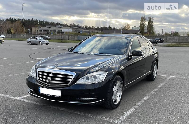 Седан Mercedes-Benz S-Class 2010 в Києві