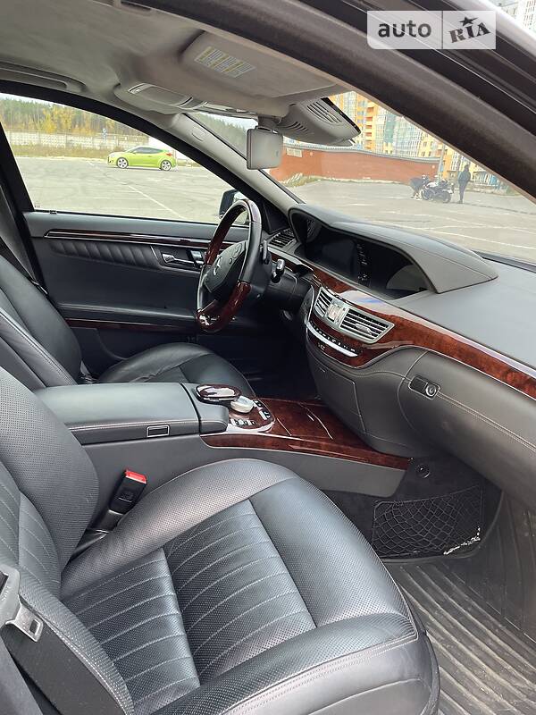 Седан Mercedes-Benz S-Class 2010 в Києві