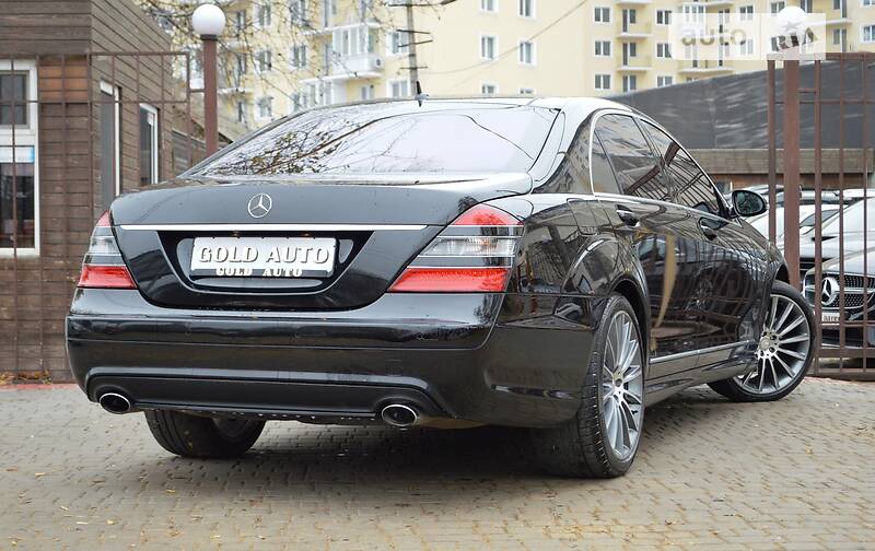 Седан Mercedes-Benz S-Class 2006 в Одесі
