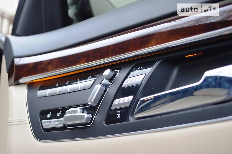 Седан Mercedes-Benz S-Class 2006 в Одесі