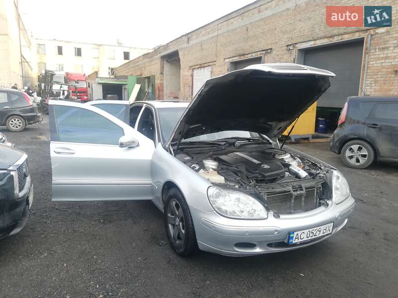 Седан Mercedes-Benz S-Class 1999 в Києві
