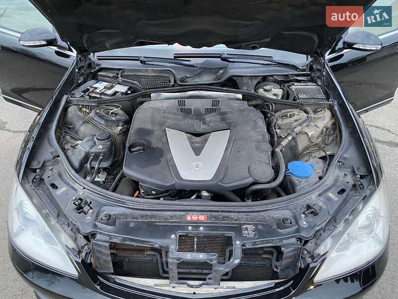 Седан Mercedes-Benz S-Class 2006 в Хусте