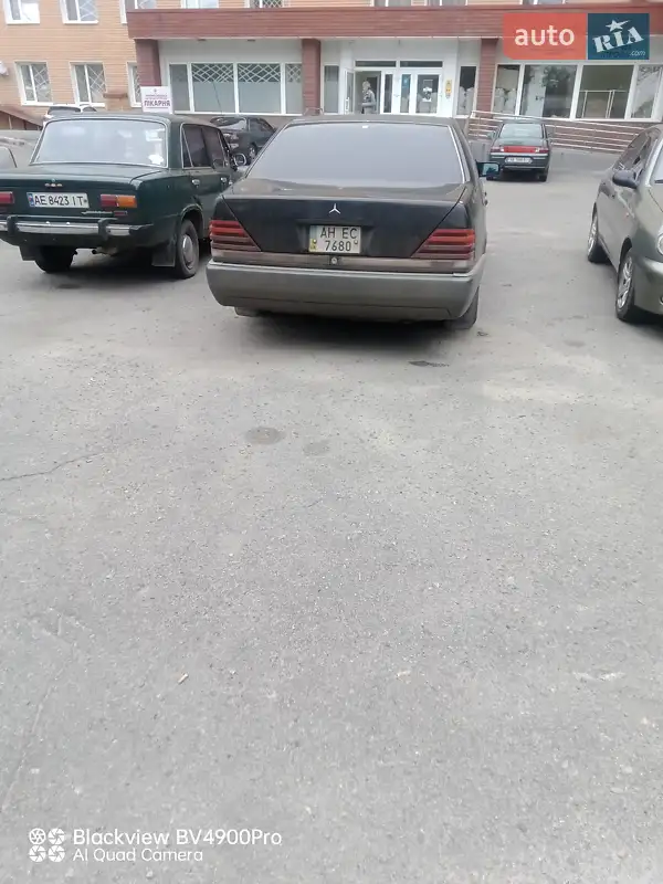 Mercedes-Benz S-Class