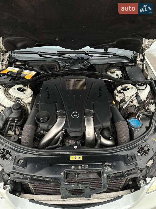 Седан Mercedes-Benz S-Class 2012 в Виннице