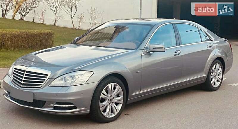Седан Mercedes-Benz S-Class 2010 в Киеве