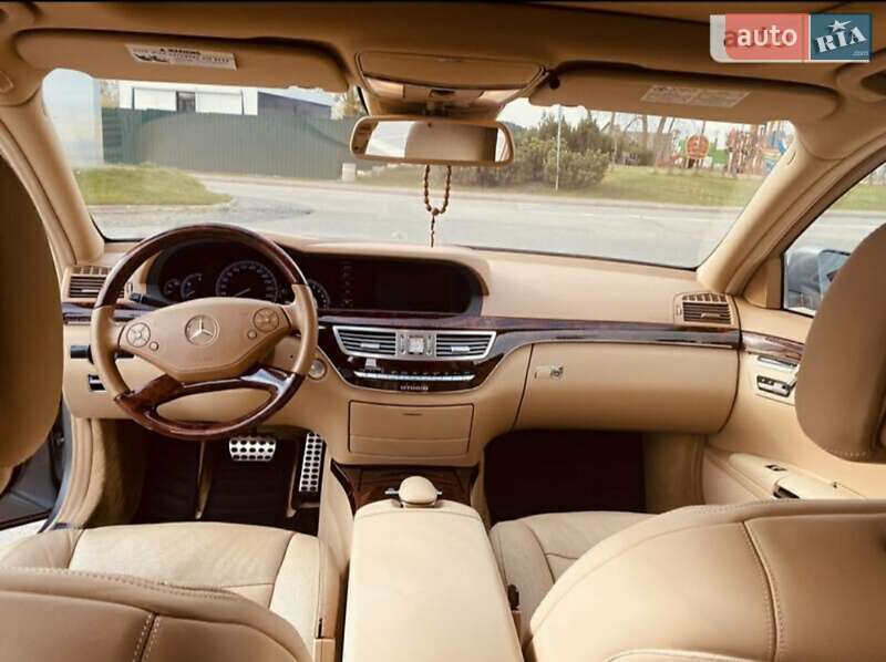 Седан Mercedes-Benz S-Class 2010 в Киеве