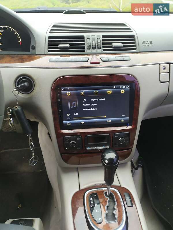 Седан Mercedes-Benz S-Class 2002 в Олександрії