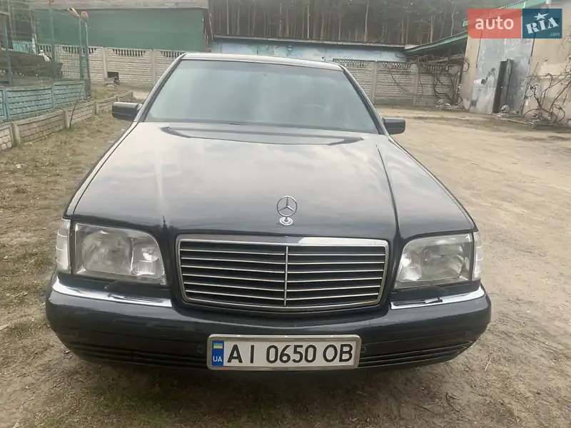 Mercedes-Benz S-Class