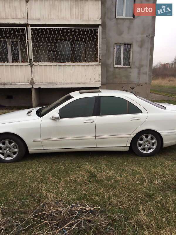 Седан Mercedes-Benz S-Class 2000 в Пирятині