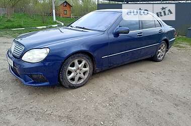 Седан Mercedes-Benz S-Class 2000 в 