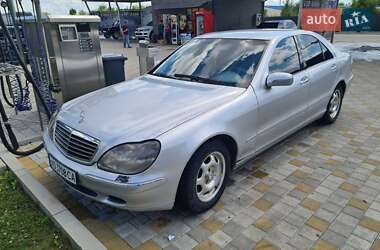 Седан Mercedes-Benz S-Class 2001 в Иршаве