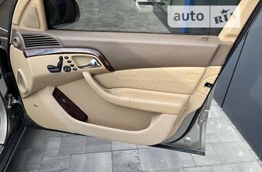 Седан Mercedes-Benz S-Class 2000 в 