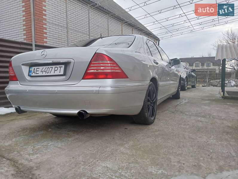 Седан Mercedes-Benz S-Class 1999 в Новомосковске