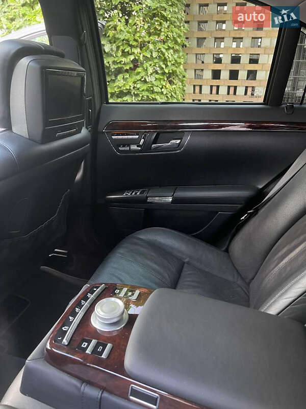 Седан Mercedes-Benz S-Class 2008 в Киеве