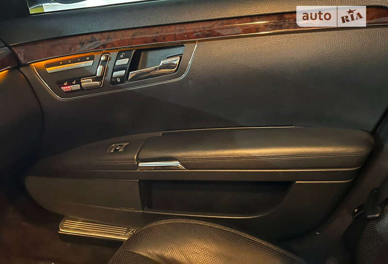 Седан Mercedes-Benz S-Class 2008 в Одессе