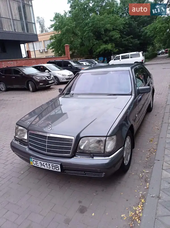 Mercedes-Benz S-Class