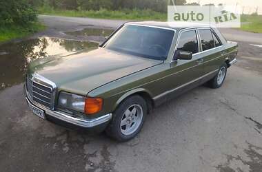 Седан Mercedes-Benz S-Class 1980 в 