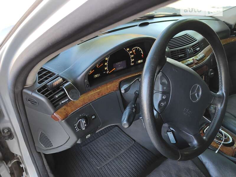 Седан Mercedes-Benz S-Class 2002 в Тарутине
