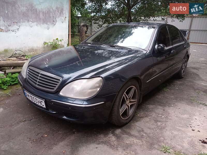Седан Mercedes-Benz S-Class 2002 в Звягеле
