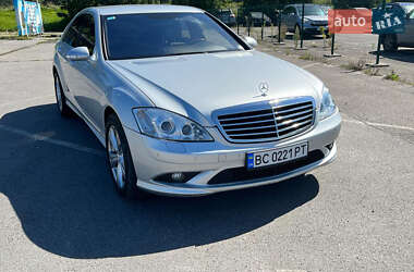 Седан Mercedes-Benz S-Class 2006 в Львове