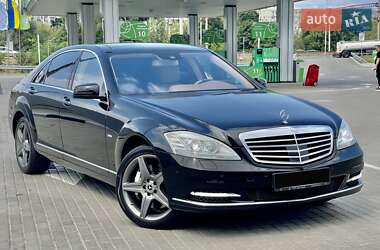 Седан Mercedes-Benz S-Class 2012 в Киеве