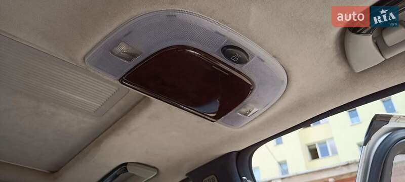 Седан Mercedes-Benz S-Class 2003 в Жовкві